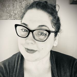 Meet your Posher, Melissa